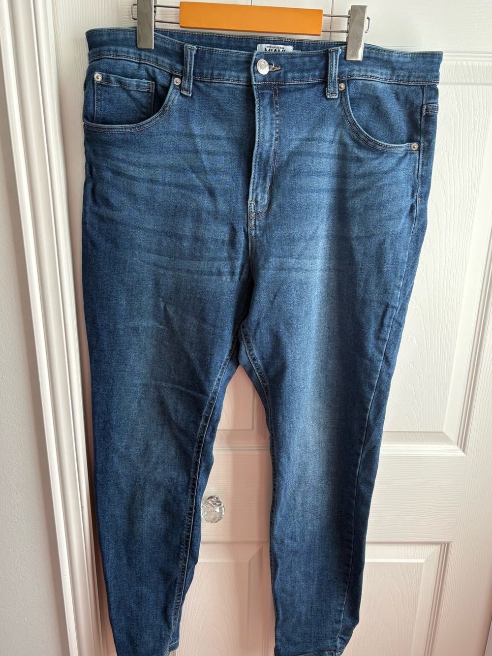 Womens blue jeans